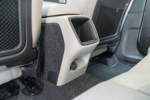 Volvo XC40 2.0 T4 AWD Momentum Auto  - Foto 19