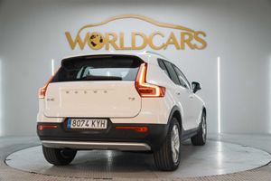 Volvo XC40 2.0 T4 AWD Momentum Auto  - Foto 5