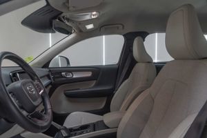 Volvo XC40 2.0 T4 AWD Momentum Auto  - Foto 17
