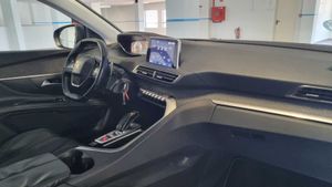 Peugeot 5008 Allure BlueHDi 96kW (130CV) S&S EAT8 - Foto 22