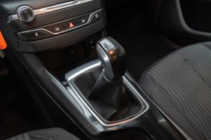 Peugeot 308 SW Access 1.6 BlueHDI 73KW (100CV) - Foto 13