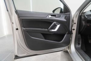 Peugeot 308 SW Access 1.6 BlueHDI 73KW (100CV) - Foto 15