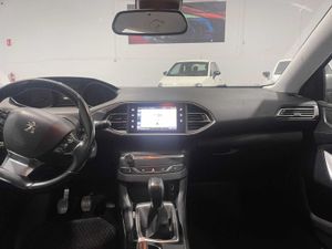 Peugeot 308 SW Access 1.6 BlueHDI 73KW (100CV) - Foto 10