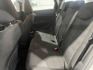 Peugeot 308 SW Access 1.6 BlueHDI 73KW (100CV) - Foto 12