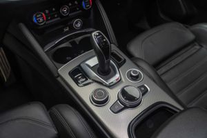Alfa Romeo Stelvio 2.2 Diésel 154kW (210CV) Veloce Q4 - Foto 15