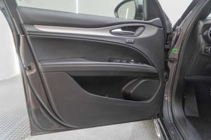 Alfa Romeo Stelvio 2.2 Diésel 154kW (210CV) Veloce Q4 - Foto 18