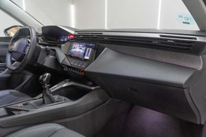 Peugeot 308 5P Allure PureTech 130 S&S MAN - Foto 22