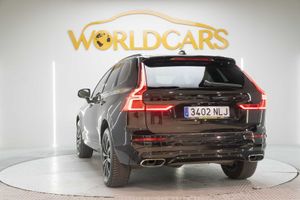Volvo XC60 2.0 D4 AWD R-Design B Auto  - Foto 7