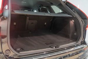 Volvo XC60 2.0 D4 AWD R-Design B Auto  - Foto 10