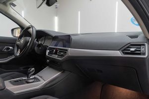 BMW Serie 3 318d Auto.  - Foto 22