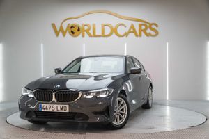 BMW Serie 3 318d Auto.  - Foto 2