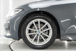BMW Serie 3 318d Auto.  - Foto 23