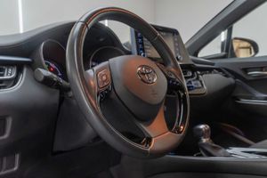Toyota C-HR 1.8 125H Advance  - Foto 11