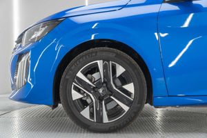 Peugeot 208 Allure Puretech 100  - Foto 23