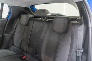 Peugeot 208 Allure Puretech 100  - Foto 18