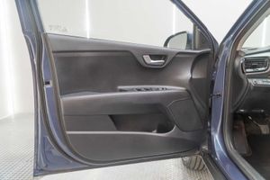 Kia Stonic 1.6 CRDi VGT 81kW (110CV) Drive Eco-Dyn  - Foto 16