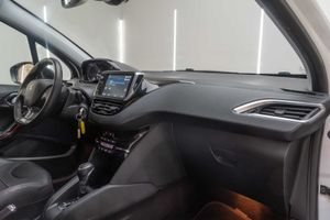 Peugeot 208 1.2 puretech 110 allure s&s  - Foto 21