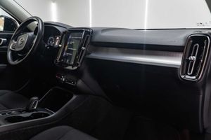 Volvo XC40 2.0 D3 AWD Momentum Auto  - Foto 22