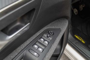 Peugeot 3008 1.2 PURETECH 96KW (130CV) ACTIVE S&S  - Foto 16