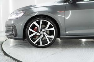 Volkswagen Golf   gti  - Foto 24