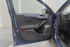 Ford Focus  1.0 ecoboost hybrid active  - Foto 16