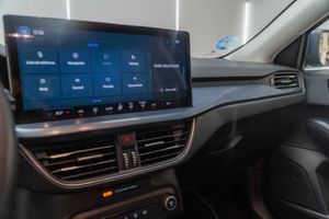 Ford Focus  1.0 ecoboost hybrid active  - Foto 12