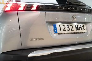 Peugeot 2008 Allure Puretech 130 S&S EAT8  - Foto 11