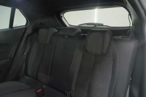 Peugeot 2008 Allure Puretech 130 S&S EAT8  - Foto 14