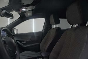 Peugeot 2008 Allure Puretech 130 S&S EAT8  - Foto 13