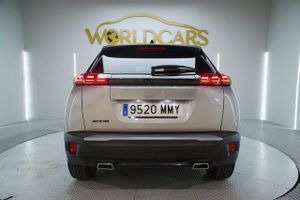 Peugeot 2008 Allure Puretech 130 S&S EAT8  - Foto 17