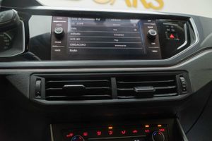 Volkswagen Polo Advance 1.0 TSI 70kW (95CV)  - Foto 12