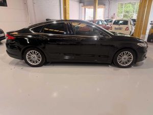 Ford Mondeo 2.0 Híbrido 138kW/187CV Titanium HEV AT - Foto 6