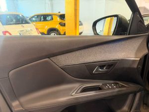 Peugeot 3008 1.2 PURETECH 96KW (130CV) ALLURE EAT8  - Foto 10