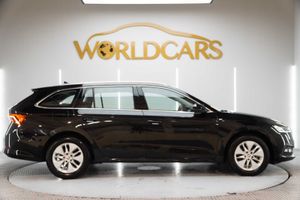 Skoda Octavia Combi 1.0 TSI 81kW(110CV) DSG mHEV Ambi.  - Foto 4