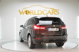 BMW X1 sDrive18dA Corporate  - Foto 7