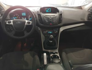 Ford Kuga  trend 2.0 tdci 4x2 120cv m6vel  - Foto 6