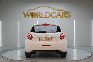 Peugeot 208 5P Signature PureTech 81KW (110CV) EAT6  - Foto 6