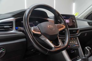 Volkswagen T-Roc Life 2.0 TDI 85kW (115CV)  - Foto 7
