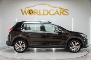 Peugeot 2008 Allure 1.2 PureTech 81KW (110CV) Auto  - Foto 4