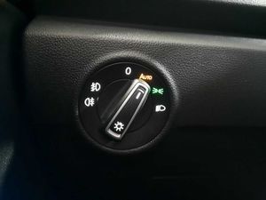 Volkswagen T-Roc  1.0 tsi advance 81kw  - Foto 6