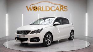 Peugeot 308 5p Allure 1.5 BlueHDi 96KW (130CV) - Foto 2