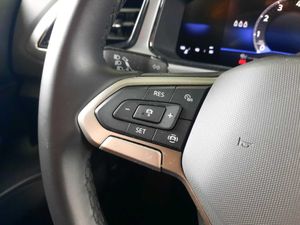 Volkswagen T-Roc Life 1.0 TSI 81kW (110CV)  - Foto 7