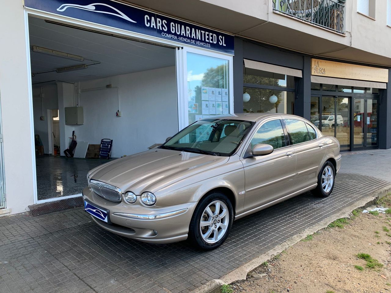 Jaguar X Type 2.5 V6 Executive   - Foto 1