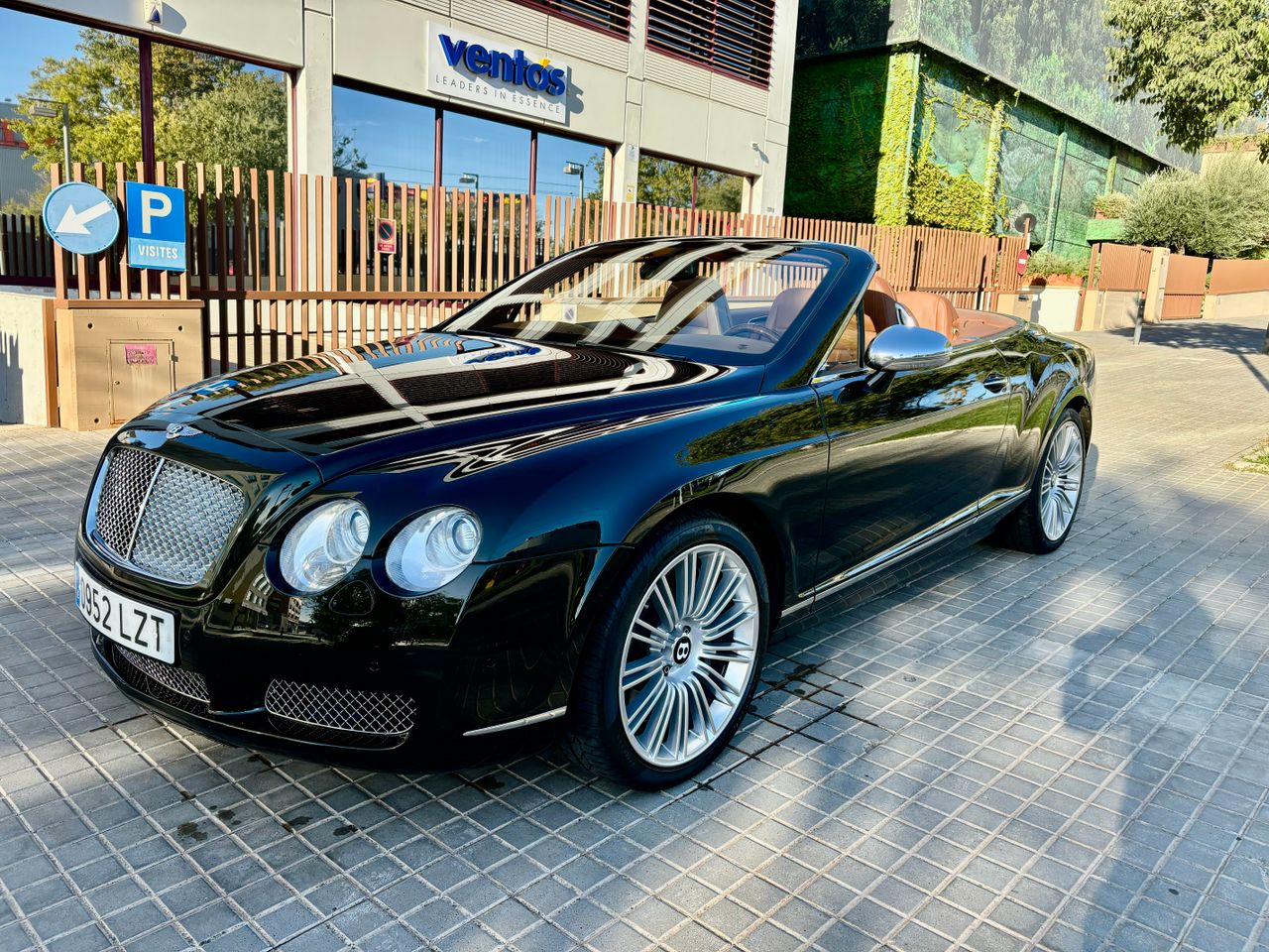 Bentley Continental GTC 6.0 W12 560cv   - Foto 1