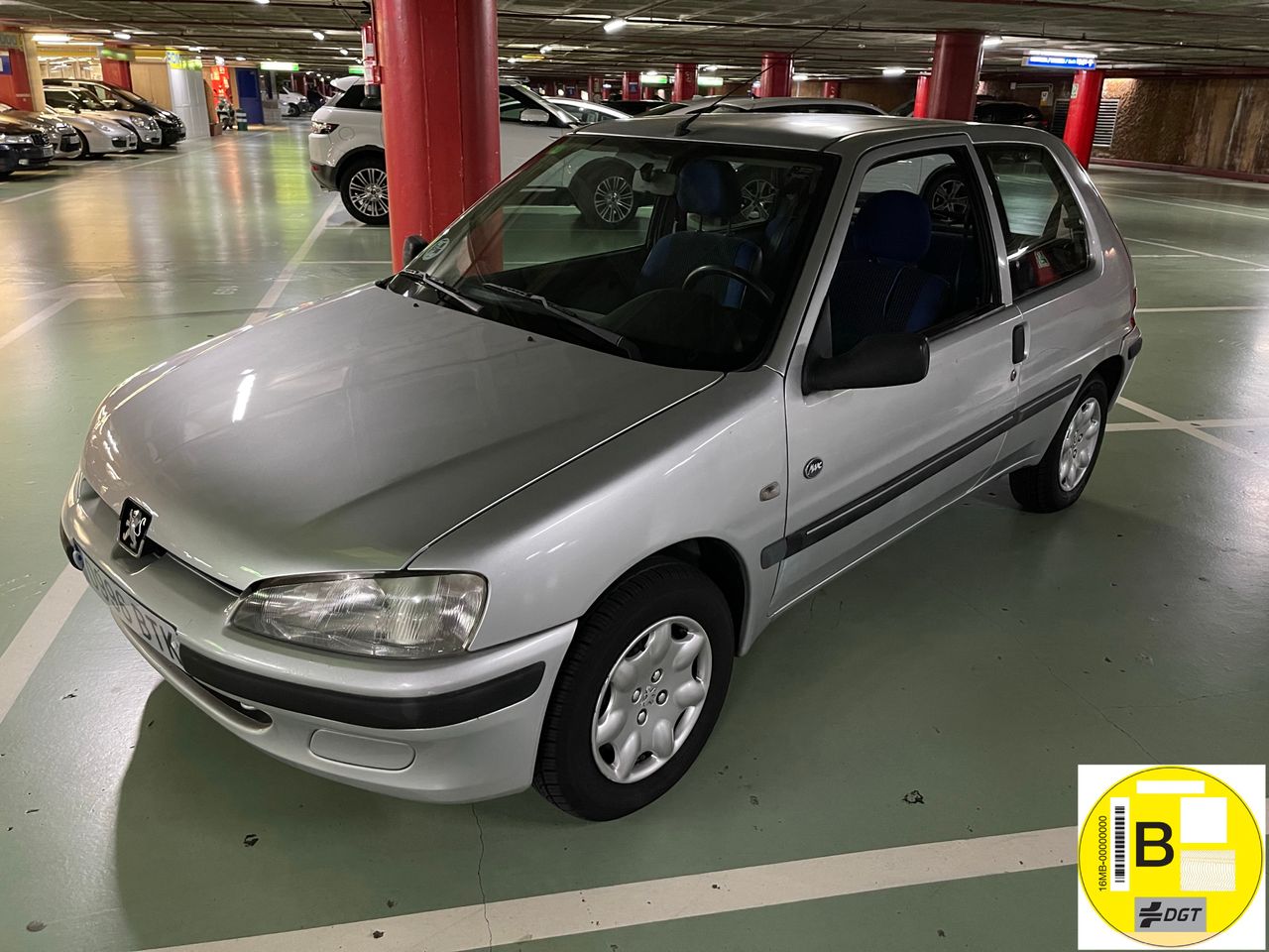 Peugeot 106 1.1 GASOLINA 60CV   - Foto 1