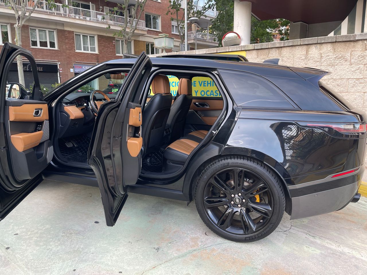 Land-Rover Range Rover Velar 3.0 V6 D HSE R-DYNAMIC  - Foto 1