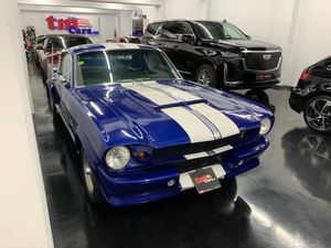 Ford Mustang Fastback 66   - Foto 3
