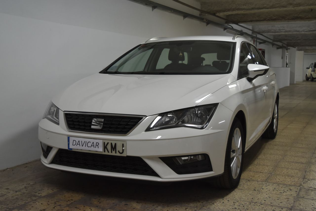 Seat Leon ST STILE 1.6 TDI IMPECABLE FINANCIACION AL 7,50 %  - Foto 1