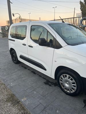 Opel Combo Cargo 1.5TD SS 75kW100cvEXPRESS XL H1 1000   - Foto 2