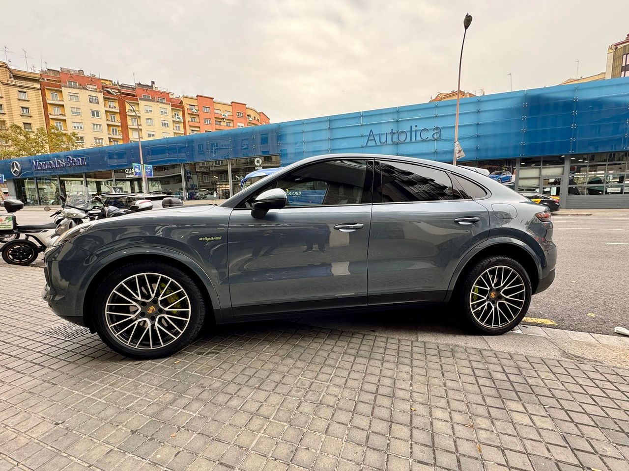 Porsche Cayenne COUPE HYBRID   - Foto 1